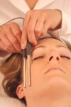 Bio-Lifting in der Anwendung im Gesicht