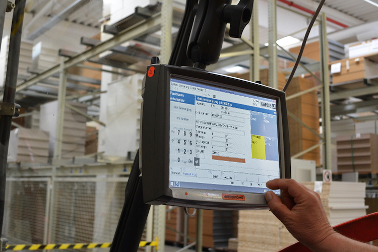 Forklift control system with warehouse management software and terminal